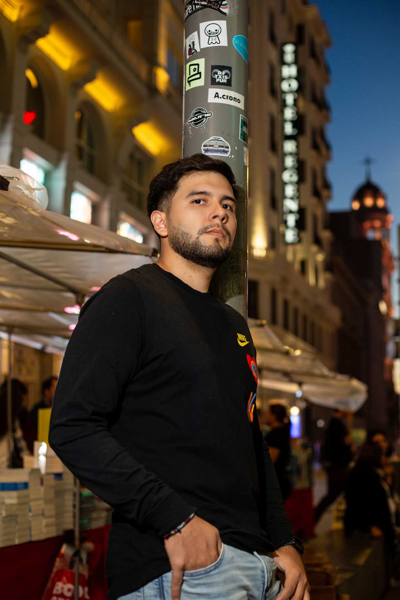 Marco López. 📌 Gran Vía.